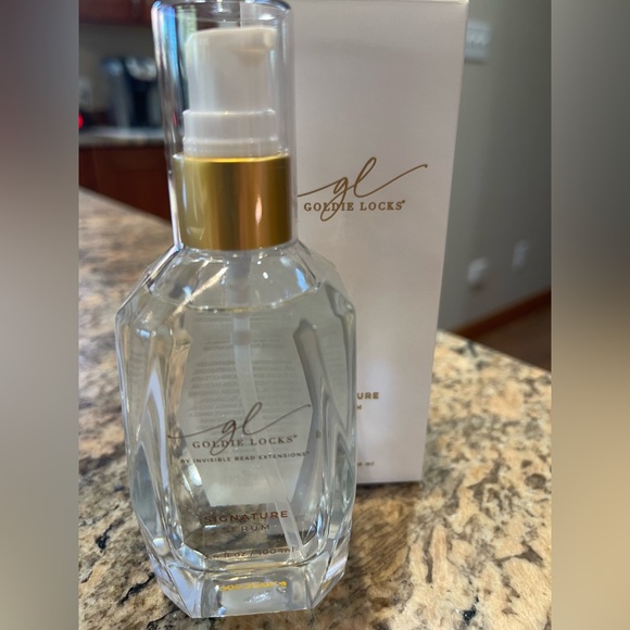 Goldie Locks Signature Serum 3.4 fl oz, New in Box - Picture 2 of 2